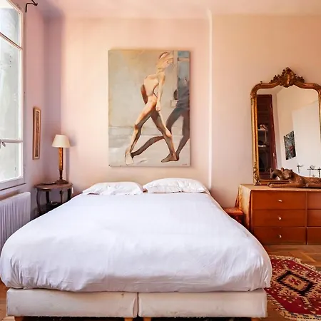 Apartment Veeve - Eclectic Delights Paris